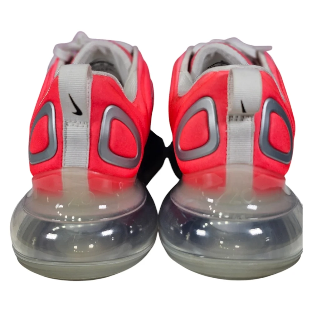 Nike Air Max 720‎ 